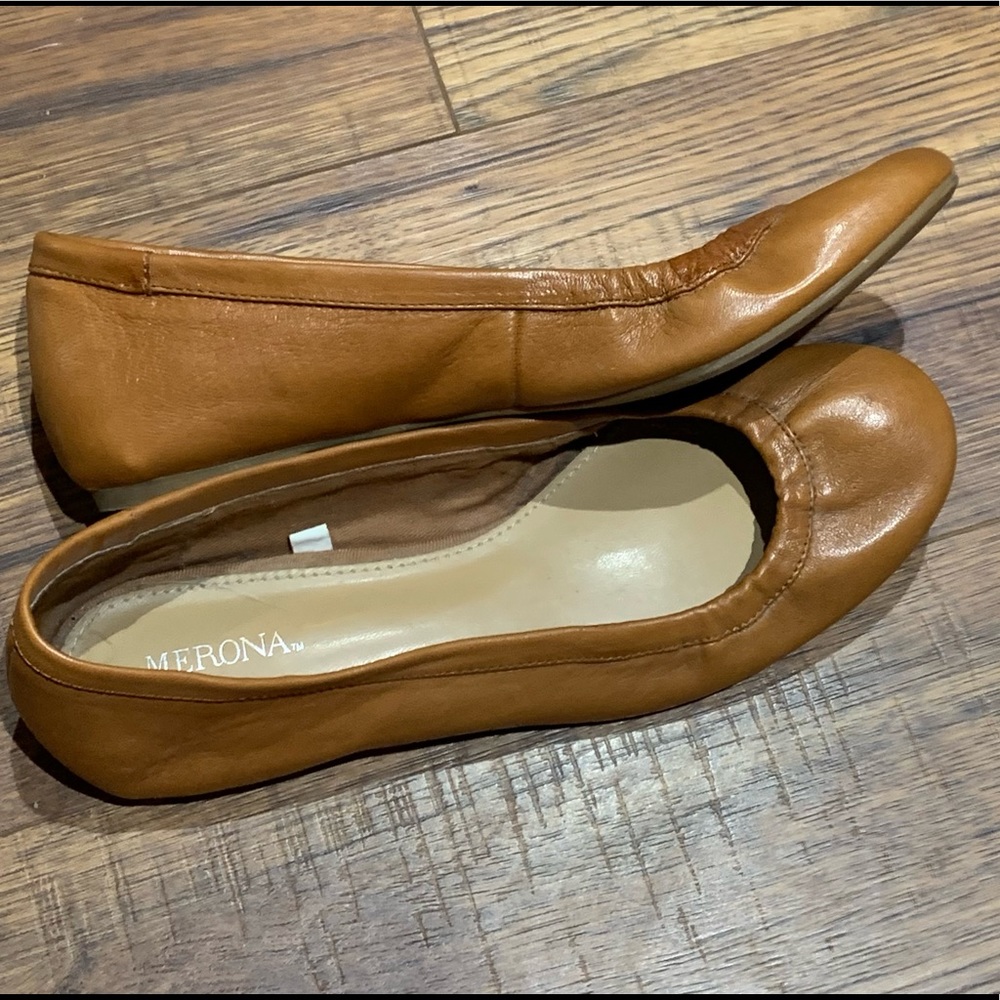 New Without Box Merona Tan Genuine Leather Flats Size 7